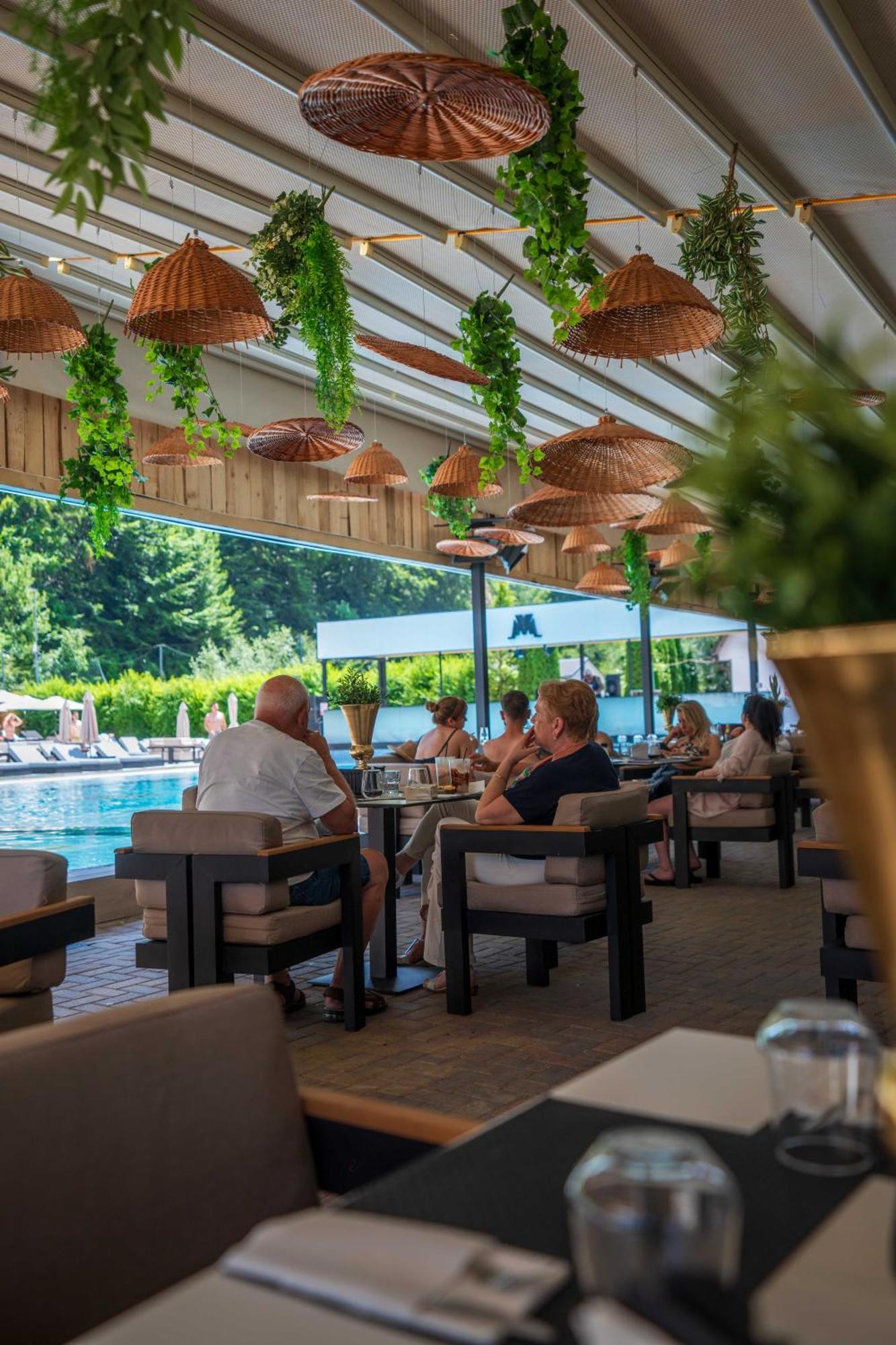 Marabou Resort Брашов Екстер'єр фото