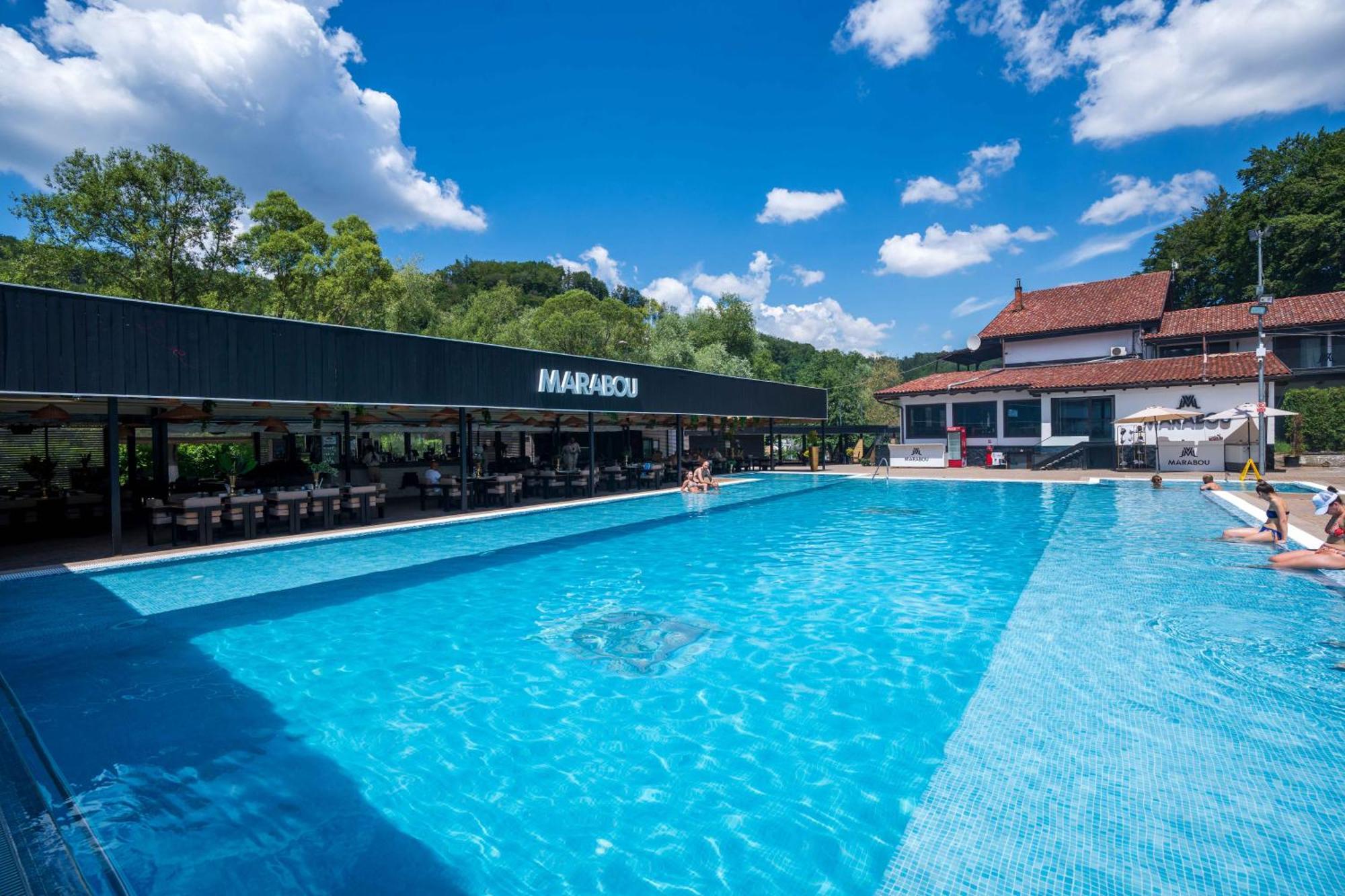 Marabou Resort Брашов Екстер'єр фото